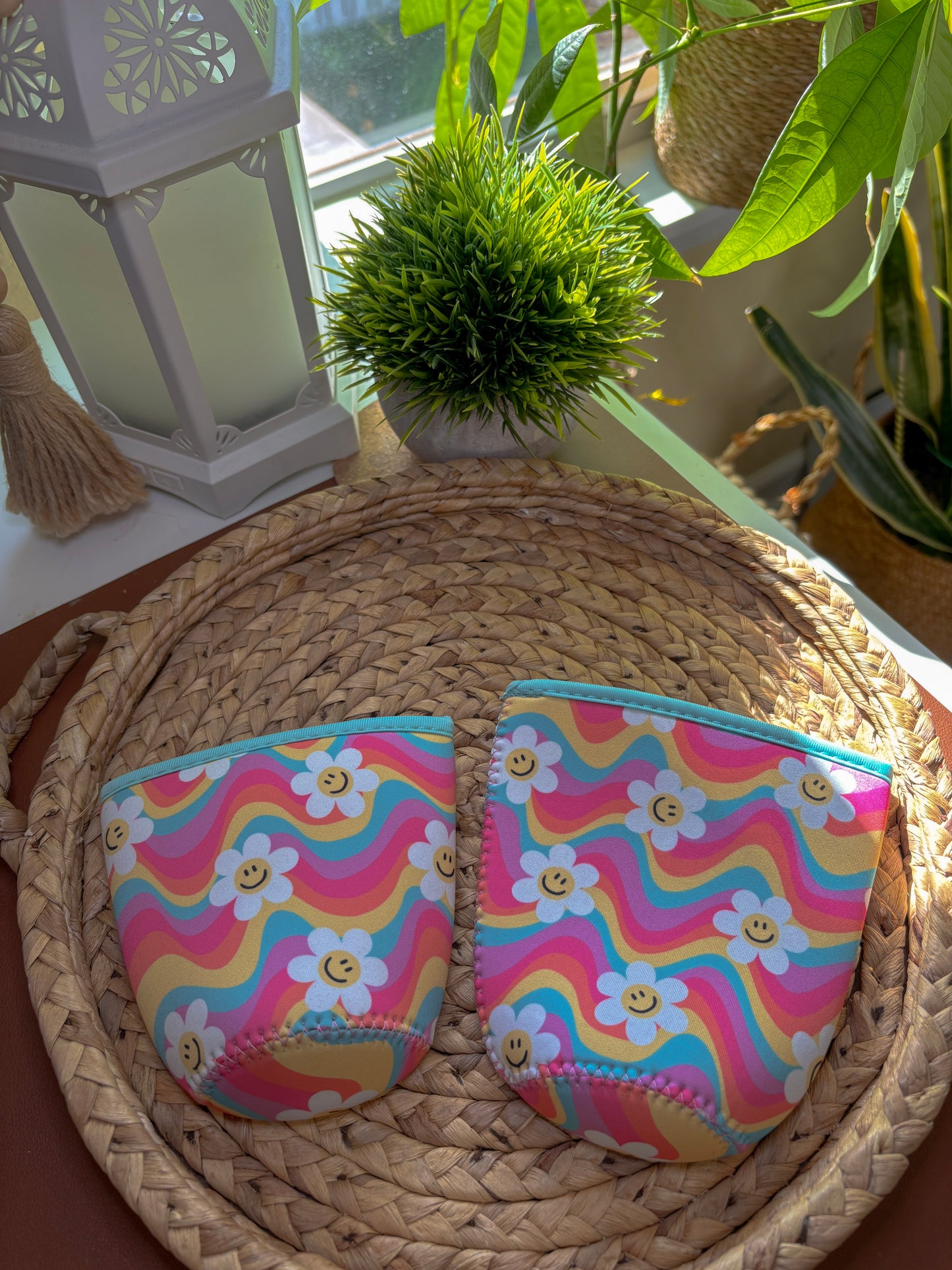 Wavy Daisy Coffee Coozies